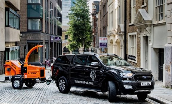 Medienos šakų smulkintuvo nuoma