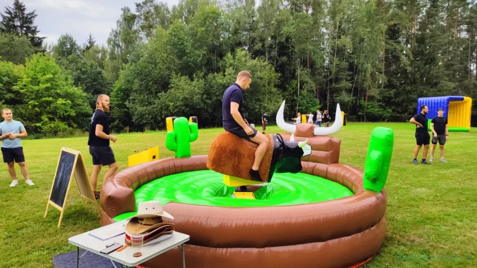 Futbolo burbulų nuoma